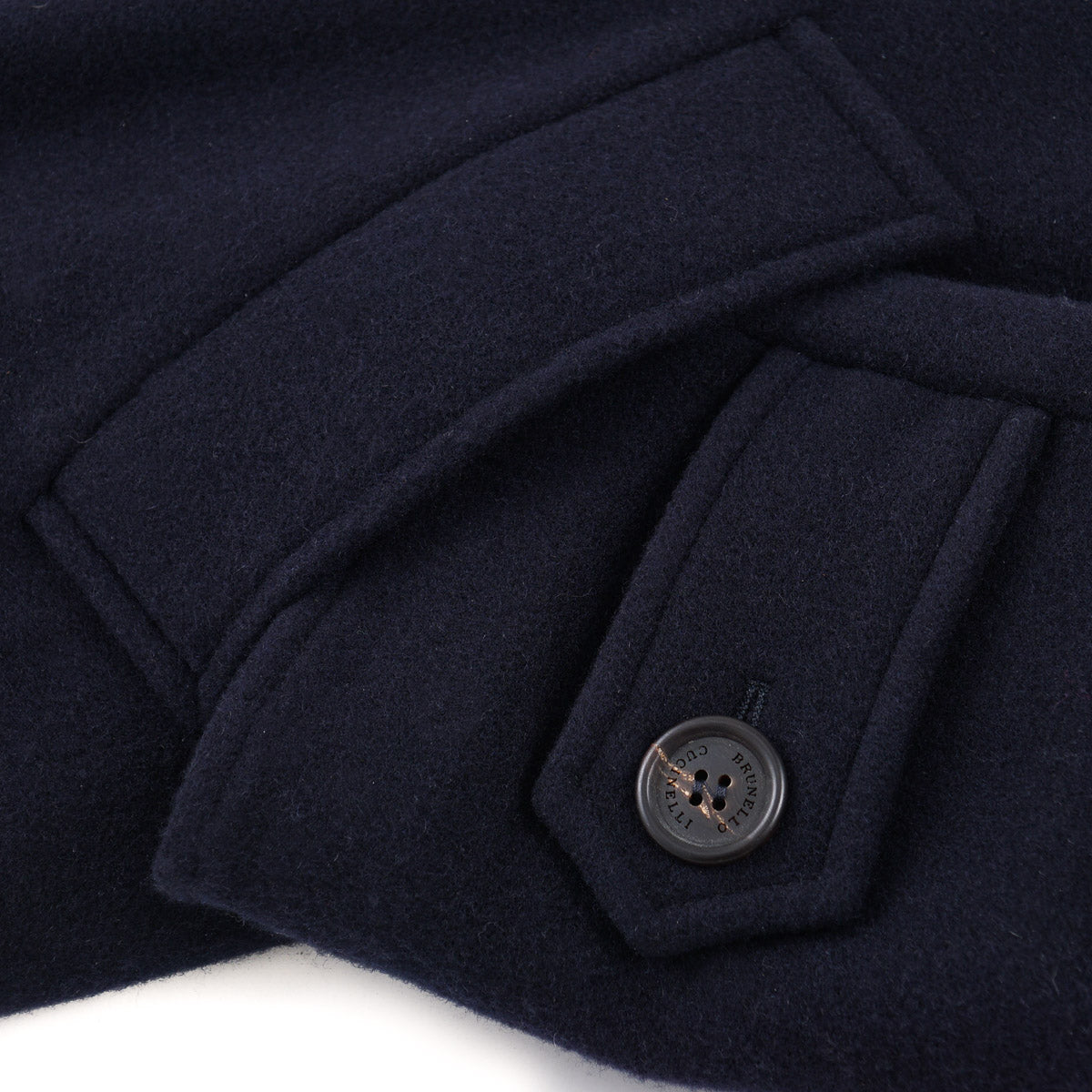 Brunello Cucinelli Cashmere Coat with Shearling Lining - Image 5