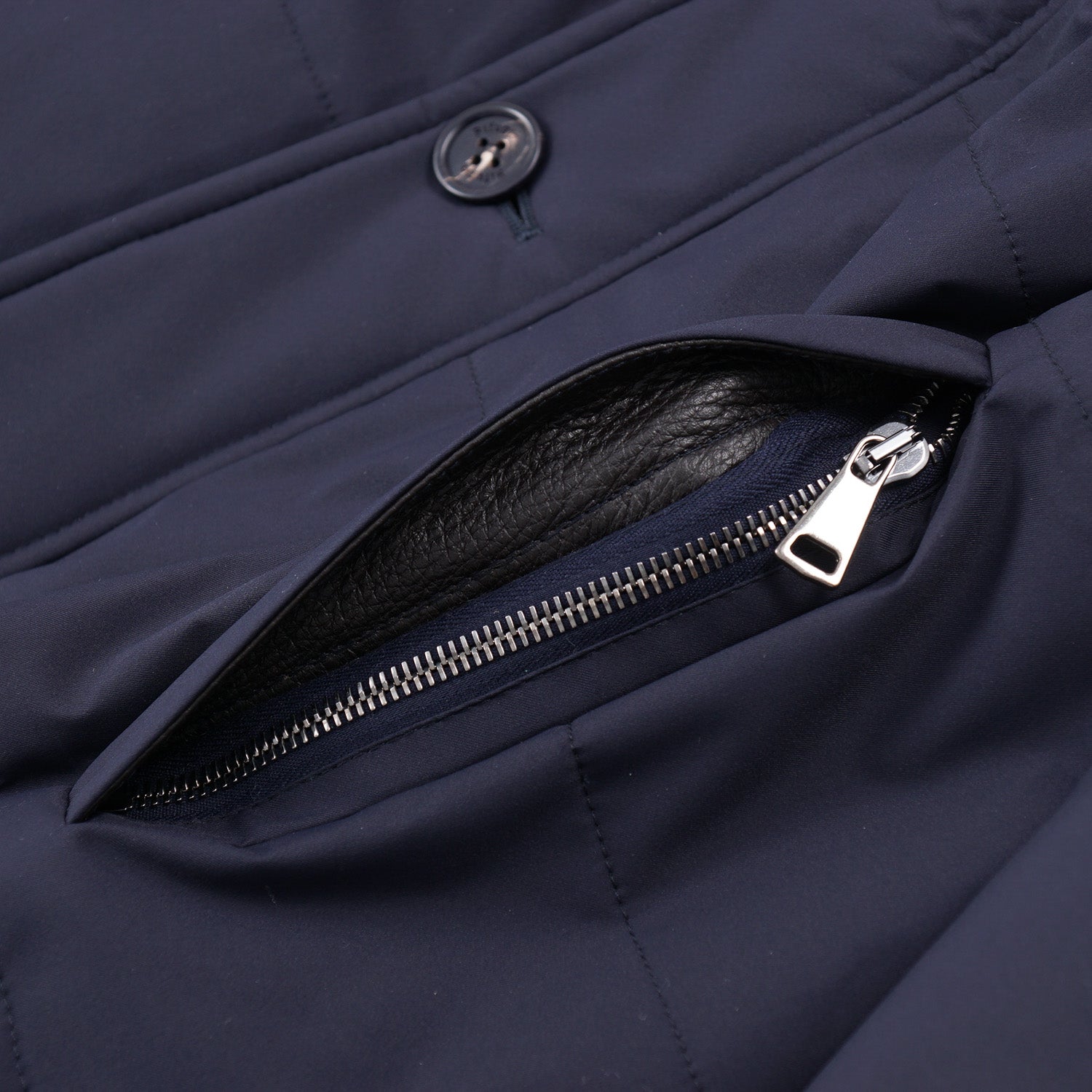 Rifugio Wool-Lined Hooded Technical Parka - Image 4