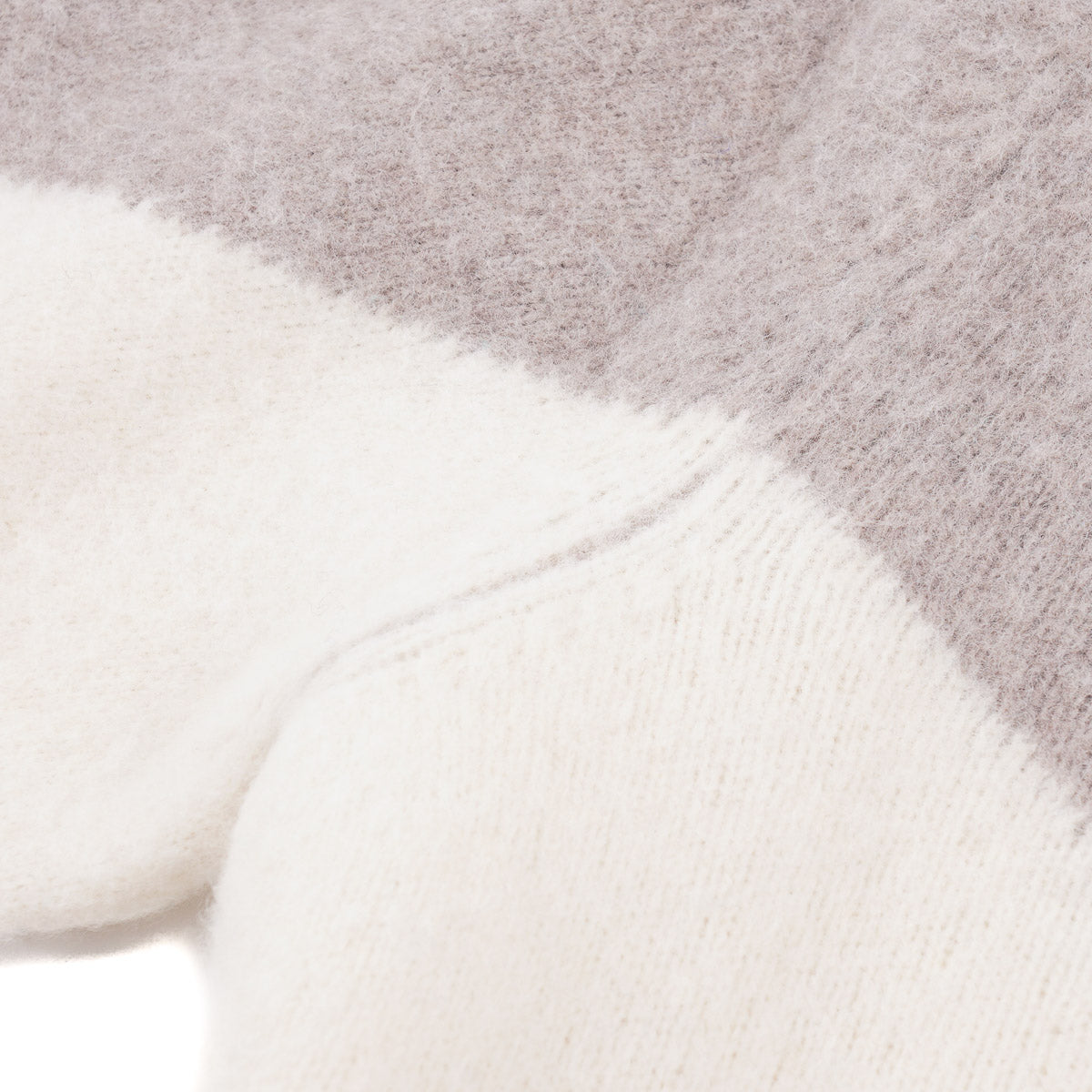 Drumohr Patterned Lambswool Sweater - Image 4