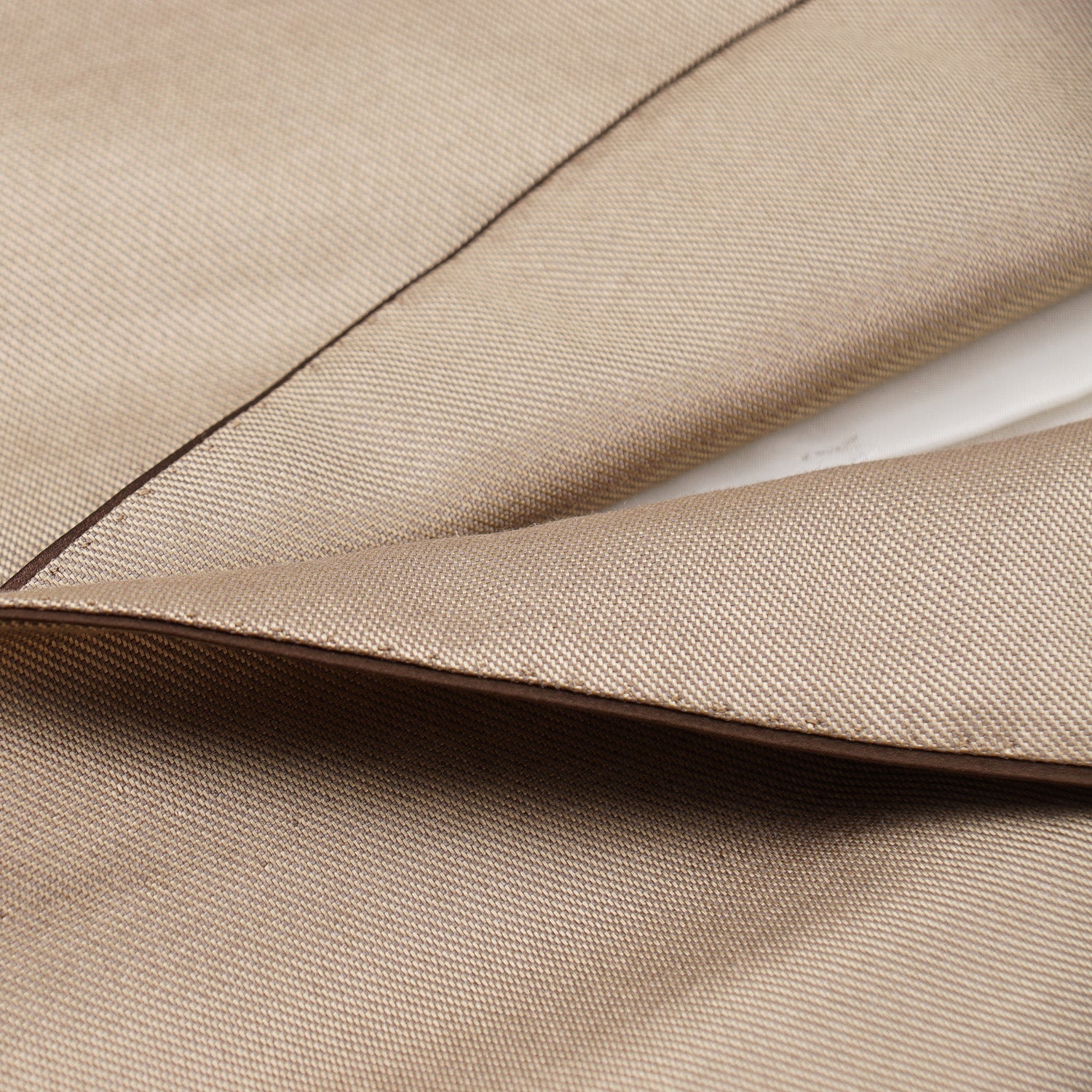 Brioni Gold Silk Dinner Jacket with Peak Lapels - Image 2