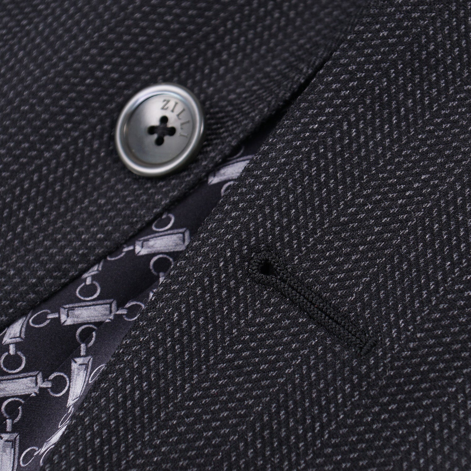 Zilli Herringbone Wool and Silk Suit - Image 4